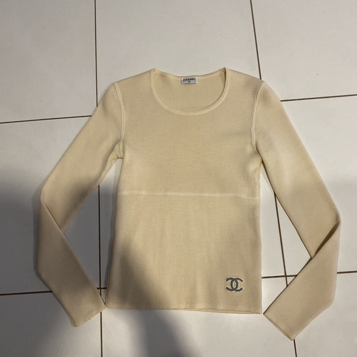 CHANEL シャネル ニット 長袖 トップス ホワイト セーター カットソー 白拍卖