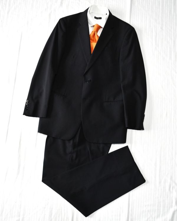 165★ARMANI COLLEZIONI G LINE★アルマーニ★ITALY★高級感漂うネイビーシャドーストライプ#ドレッシーで美しいラインが魅力的なスーツ50拍卖