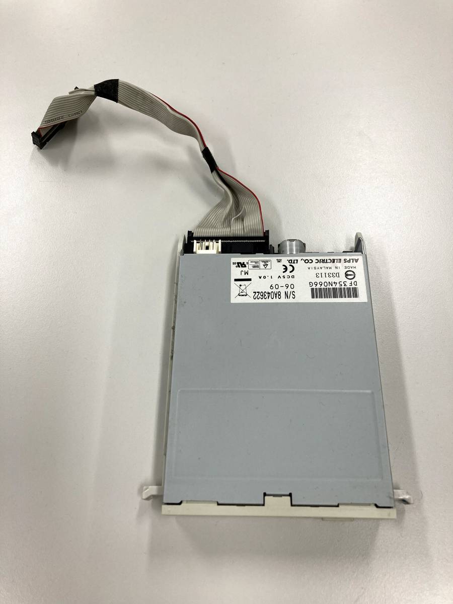 【送料込み】3.5インチFDD(FDドライブ) 内蔵 ALPS D33113 ケーブル付き拍卖