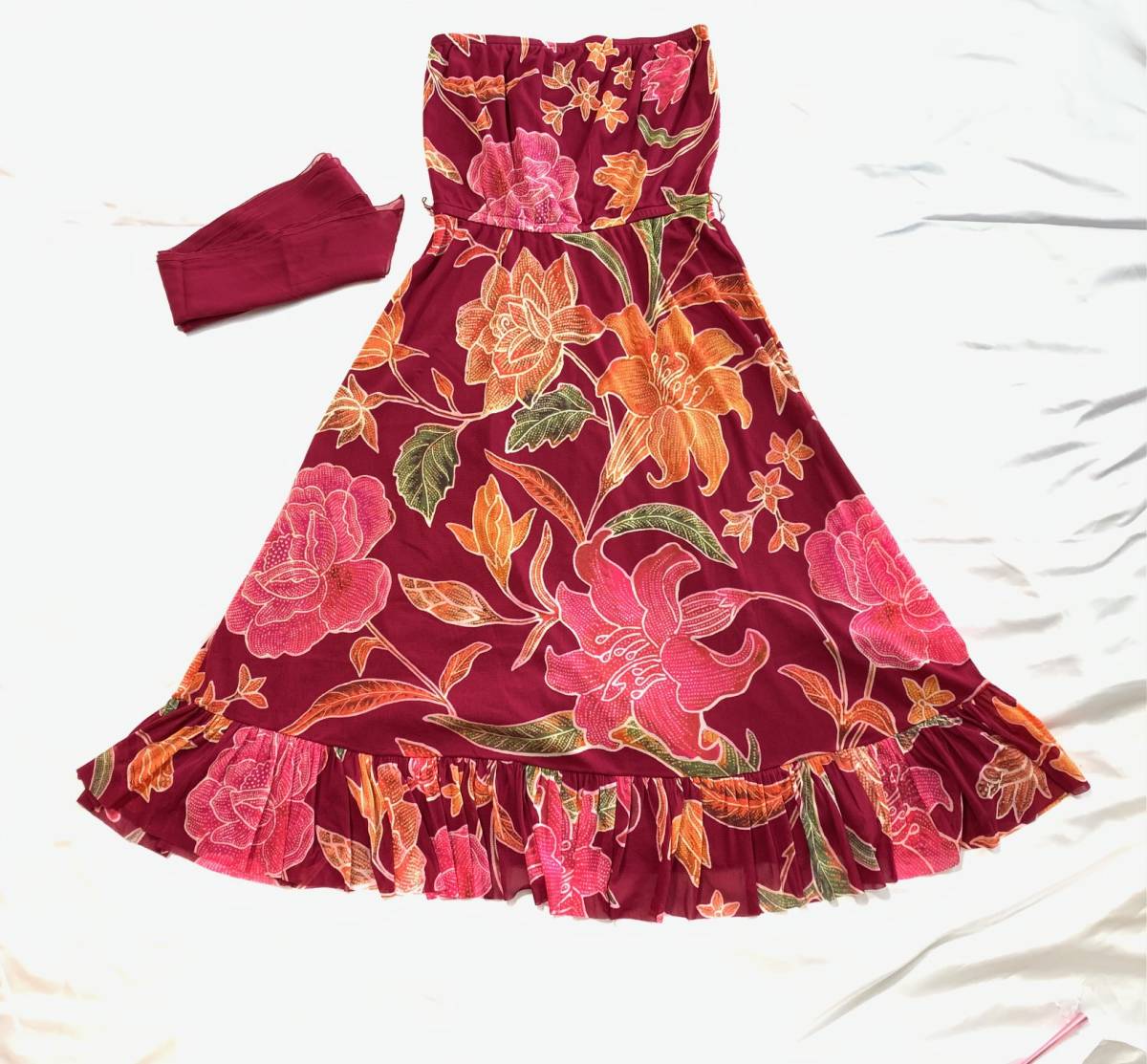 vivienne tam ヴィヴィアン タム ボルドー 花柄 フラワー ベルト付き ワンピース ドレス拍卖