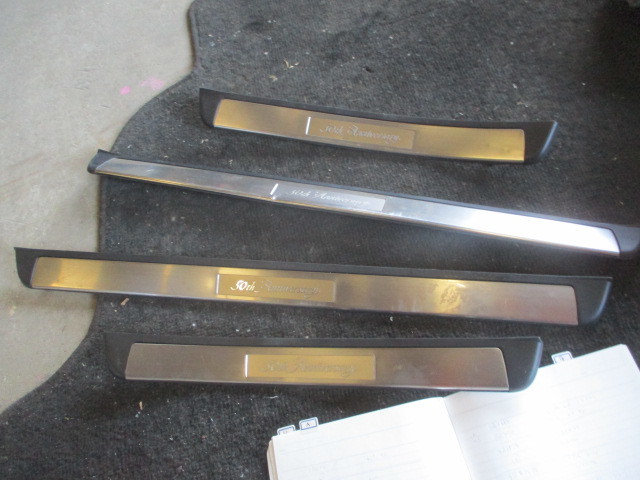 ★35R3 3A3766 GRS182 クラウン ステップカバー 50thアニバーサリー スカッフプレート 18系拍卖