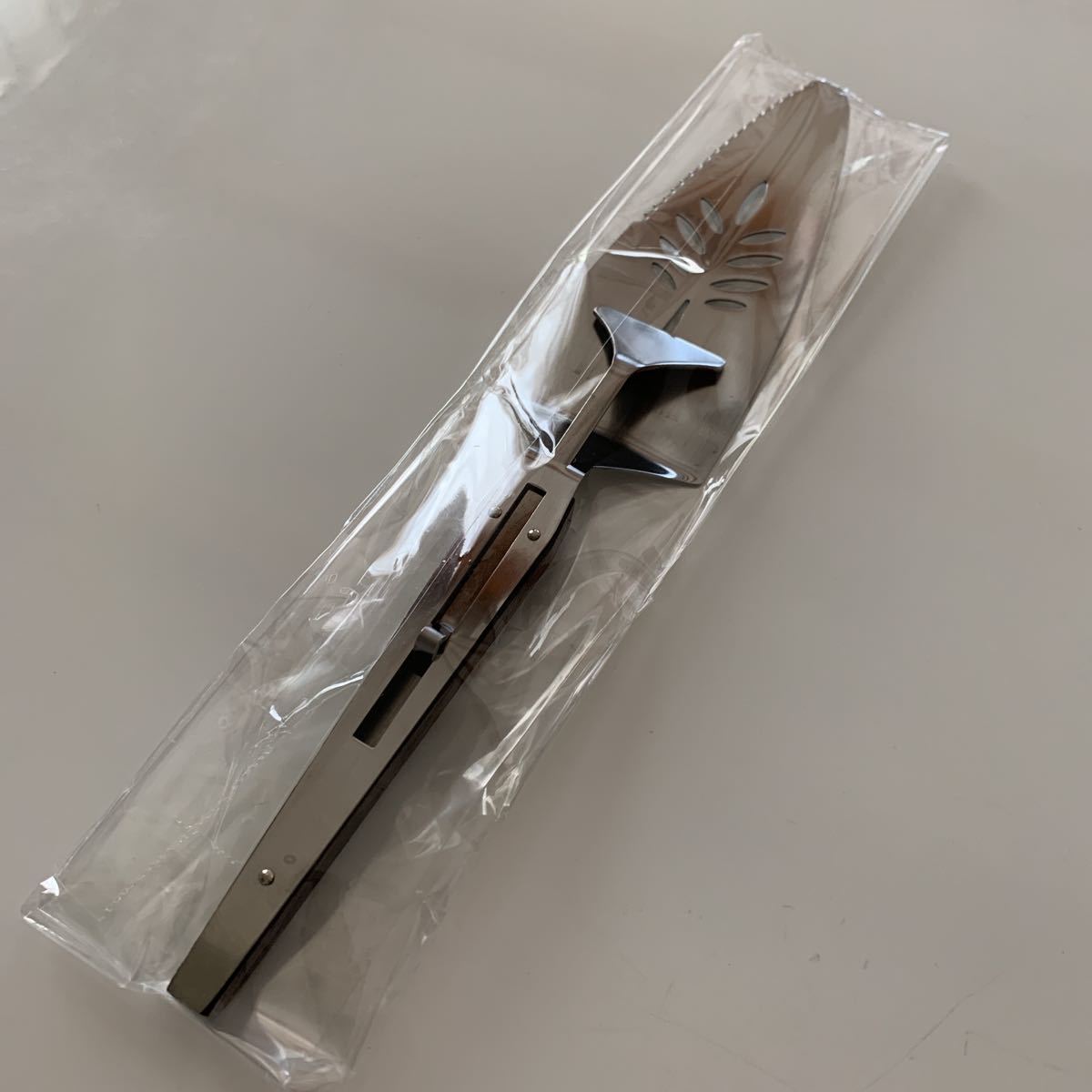 ケーキサーバー 美品持ち手木製拍卖