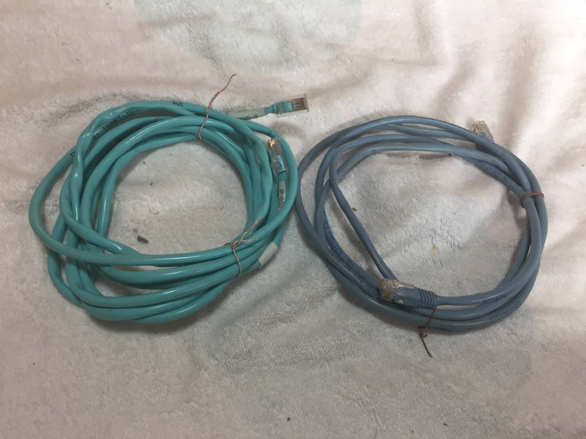 【動作品の2本一括出品ですが・・・訳アリのため100円即決出品!送付お安く198円!】通信損失の少ない丸ケーブル!Cat5e!①2m②3,1m拍卖