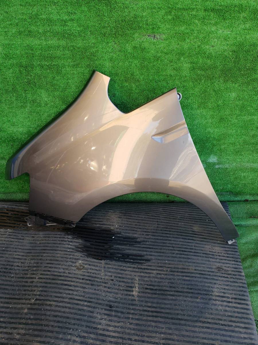 ホンダ ステップワゴン RK1 フェンダー 左 拍卖