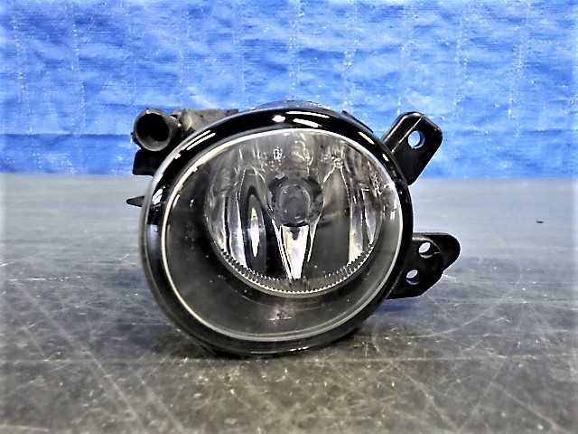 A102 Cクラス W204 左フォグ A251 820 07 56 0 305 076 001 メルセデスベンツ W221 W212 W169 X156 適合車種多数拍卖