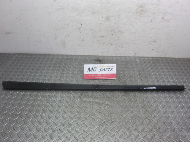 【即決】トヨタ ヴェルファイア 30系 左フロントドアインナー 黒 ブラック 580A0-INFR0-L拍卖