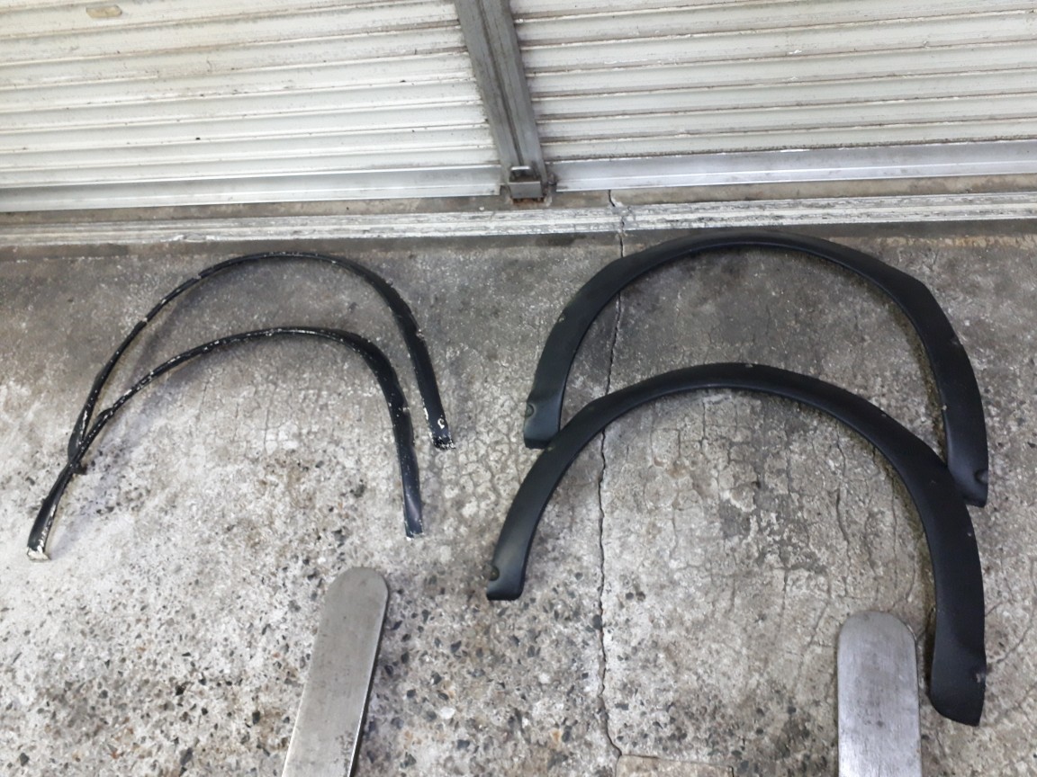 旧車用 オーバーフェンダー(割れあり)No.kno拍卖