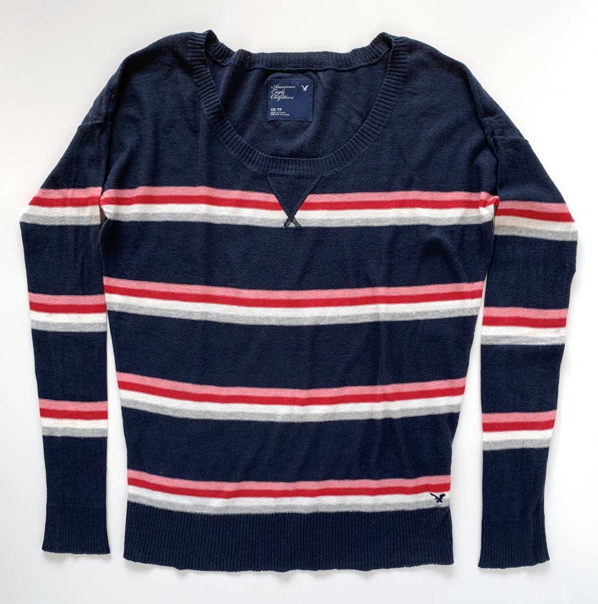 ★送料無料 超美品 American Eagle Outfitters アメリカンイーグル トップス 長袖セーター ネイビー レディース 女性用 XSサイズ拍卖