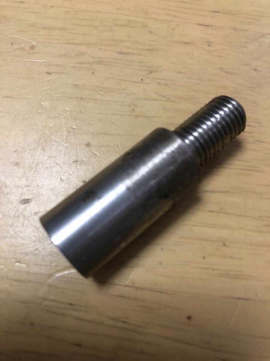 変換 アダプター 12×1.75 → 10×1.25 UD ビックサム クオン コンドル 三菱 AT 日野 AT いすゞ ギガ フォワード エルフ拍卖