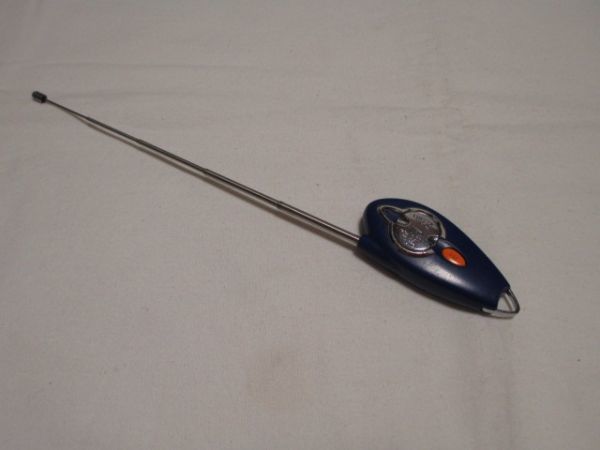 ▲トヨタ 純正エンジンスターター(61B147-000) リモコンのみ 動作未確認拍卖