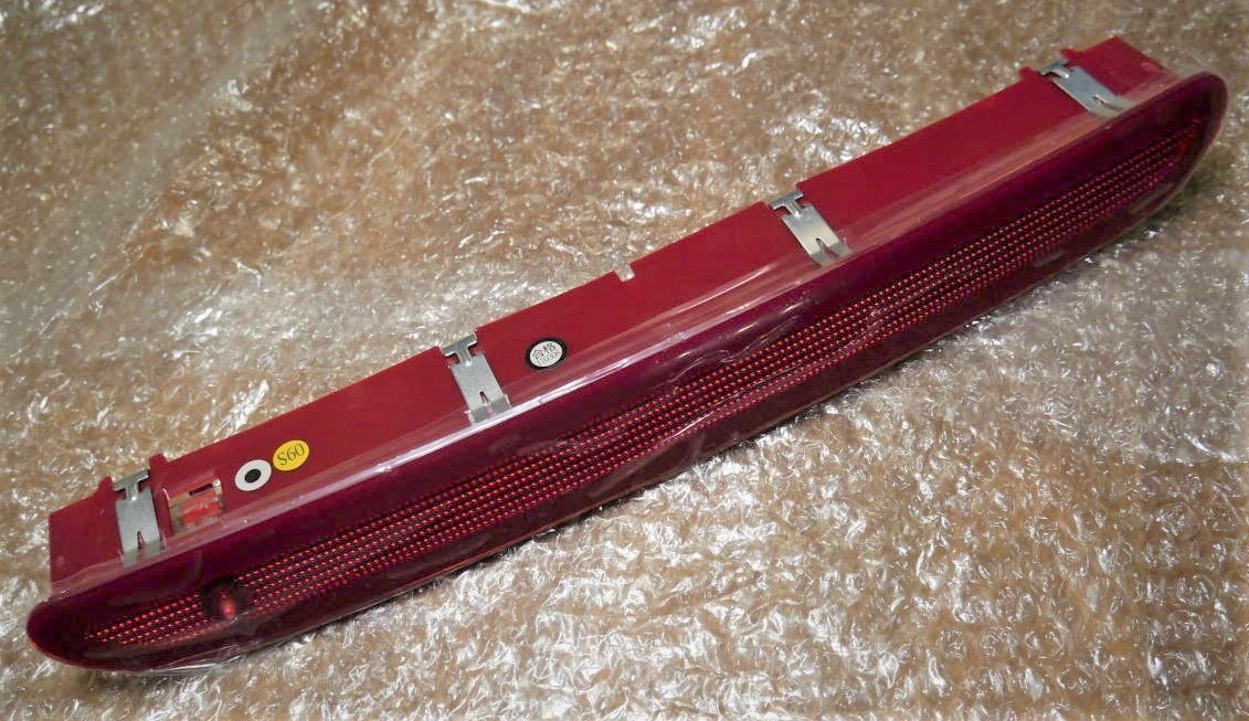 (送料込) VW ゴルフ5/6 パサート 3C5 365 ワゴン エステート TIGUANティグアン5N ハイマウントストップランプ【VW純正・新品】1K6945097A拍卖