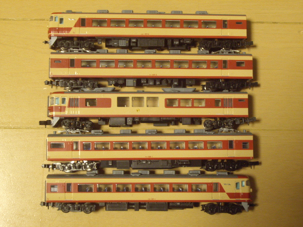 マイクロエース 157系 5両セット 品番A-5431 動力車動作・ライト点灯確認済み拍卖