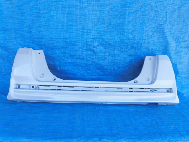 AO153 ホンダ JF1 リアバンパー 白 71501-TY0-N000拍卖