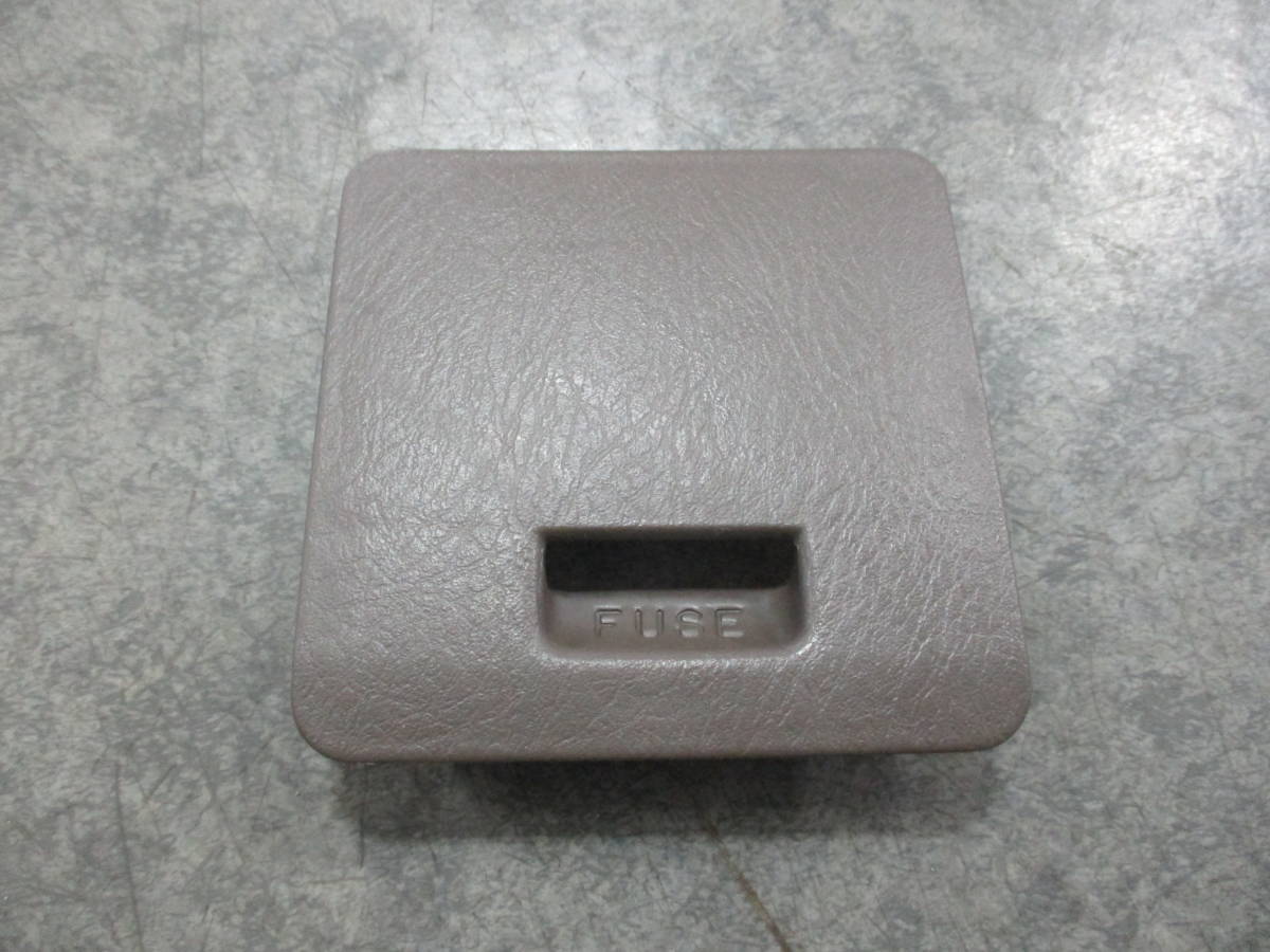 ホンダHONDAアコードワゴンCF7ヒューズボックスCF6カバー蓋CF4ヒューズ ブラウン部品取り車あります拍卖