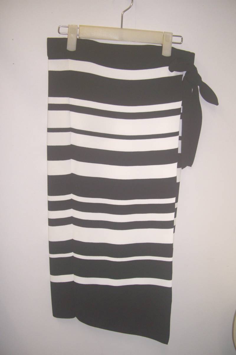 Ballsey(ボールジィ/トゥモローランド) レーヨン/ポリエステル/ナイロン/ボーダー/ニット/スカート☆サイズ34拍卖