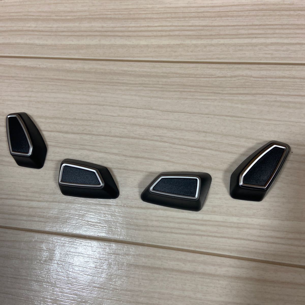 新型 A90 スープラ パワーシート スイッチカバー インテリアパネル ガーニッシュ トリム 内装 カスタム パーツ 部品 DB 左右セット 電動拍卖