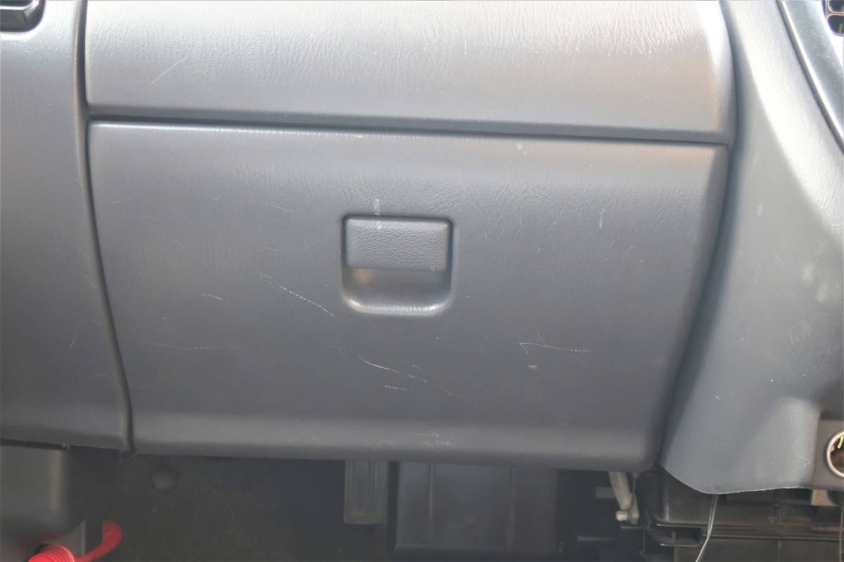 H12 GF-RA1 プレオ PLEO 2WD CVT EN07 純正 室内 下側 ダッシュボード グローBOX 物入れ / 125916km拍卖