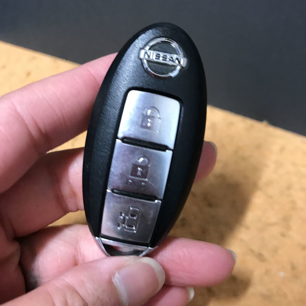 L030917 日産 C25セレナ スマートキー キーレス スライドドア★送料200円拍卖