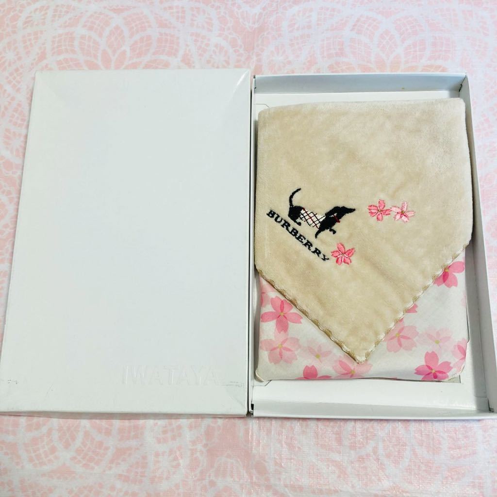 新品/BURBERRY/タオルハンカチ/正規品/バーバリー/綿100%/未使用/即決あり/匿名発送/y/ノバチェック/レディース/箱あり/花柄/婦人用/犬/桜拍卖