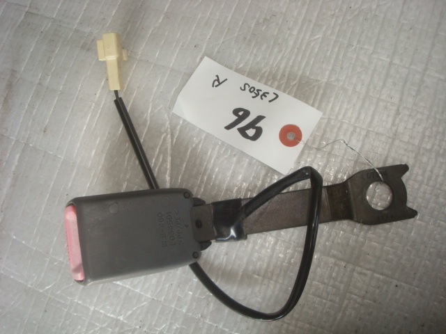 76 タント L350S フロント 右 シートベルト受け バックル キャッチ拍卖