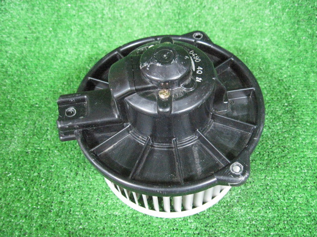 トヨタ コルサ EL51 ブロアファンモーター / ヒーターモーター 中古 194000-0490 作動確認済み 210437拍卖