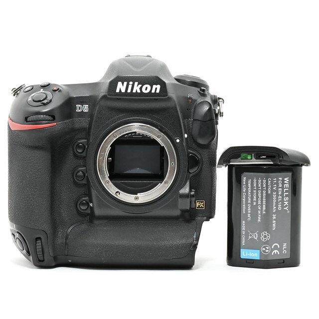 <並品>Nikon D5 (CF-Type)|プロ機フルサイズ一眼レフボディ|外装使用感強め・動作良好|高耐久×高速連写モデル拍卖