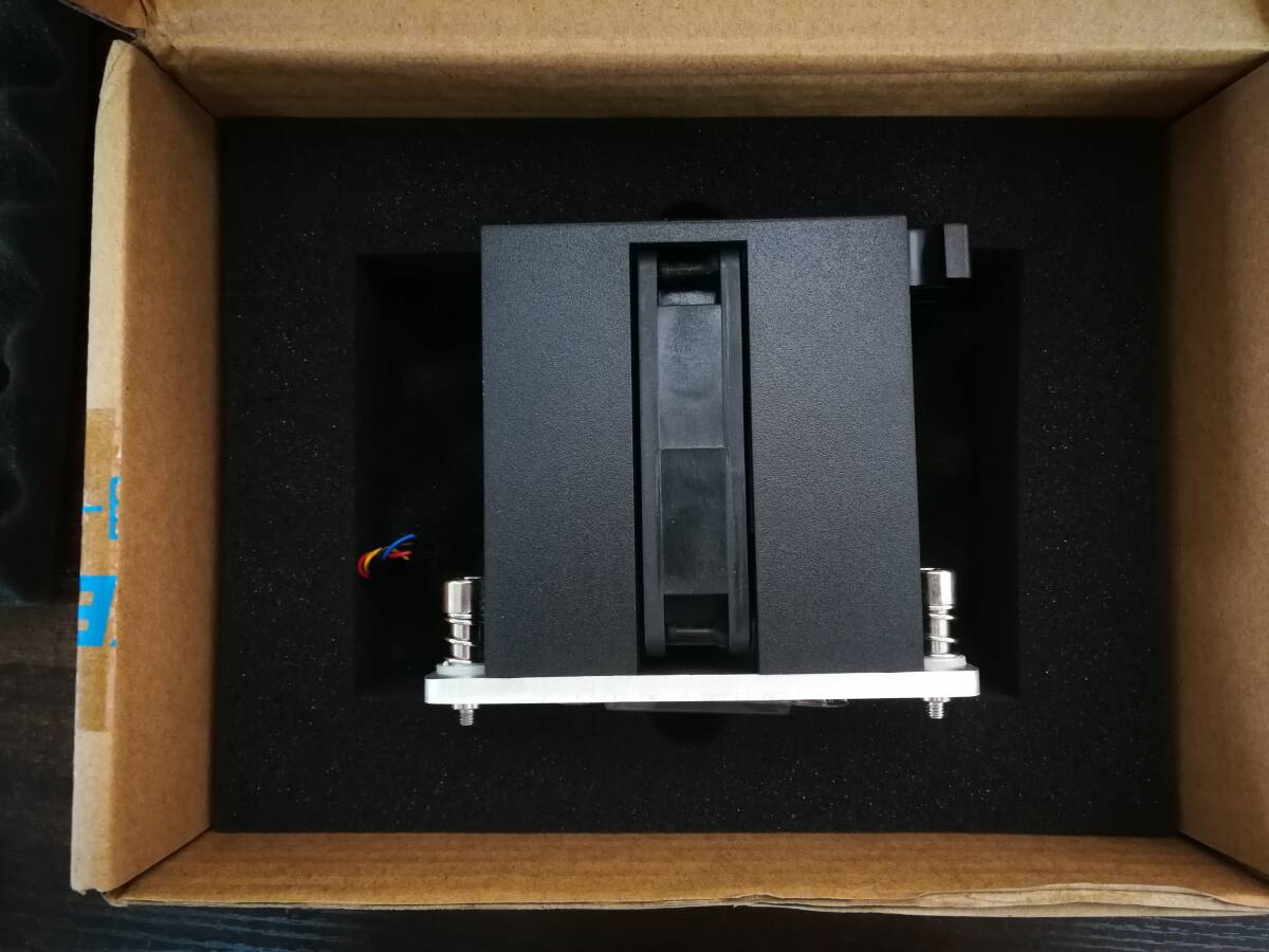 DELL Precision Tower 5820 用 CPUヒートシンク DP/N 0DNP4M LGA2011-3 新品未使用拍卖