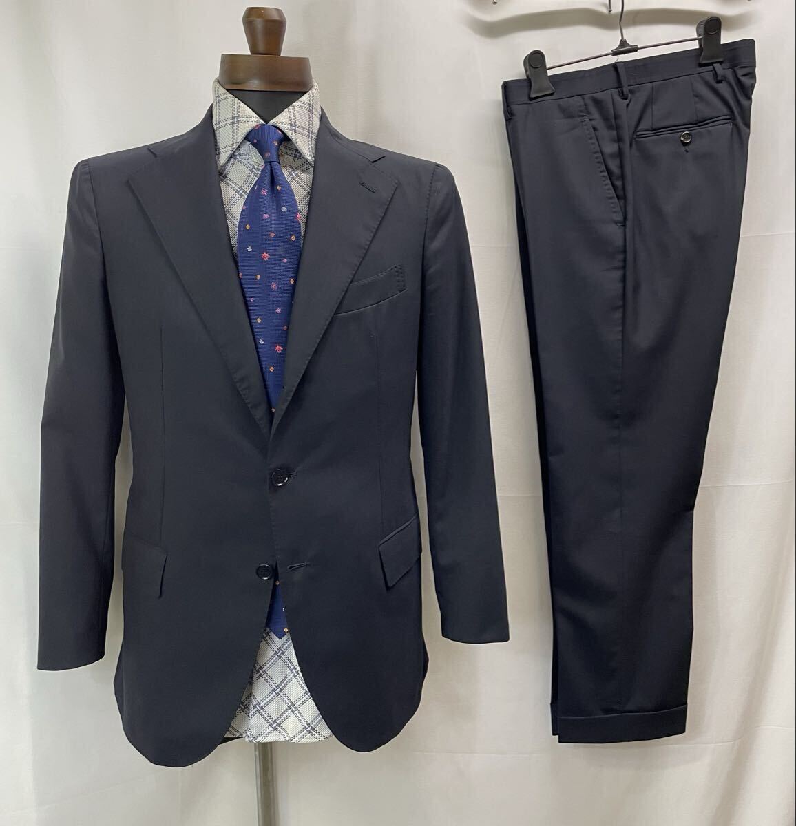 売切①イタリア製ナポリ仕立て【gabo napoli ガボ】春夏秋向け 定番ネイビースーツ 48 M 紺無地 LARDINIタリアトーレbarbaビームス好きに◎拍卖