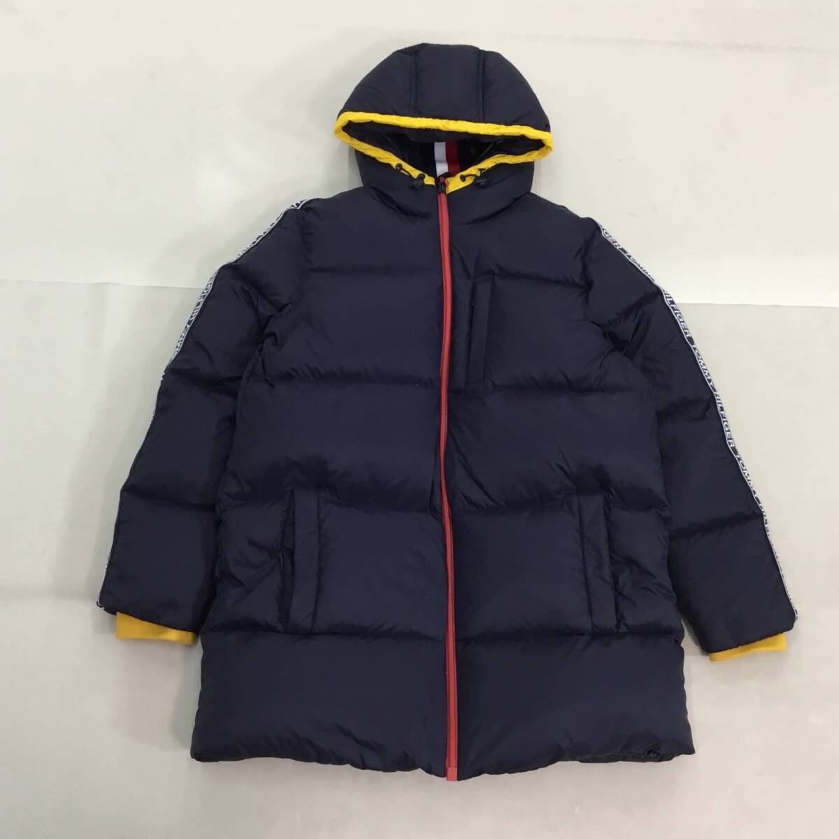 ■TOMMY HILFIGER トミーヒルフィガー ダウンジャケット ダウンコート アウター ナイロン ネイビー Lサイズ メンズ フード付き拍卖