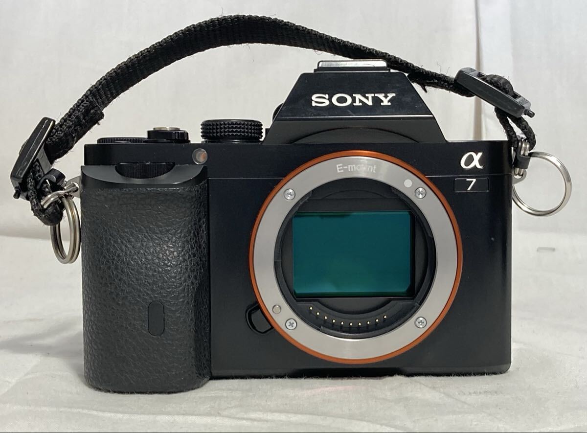 ☆ジャンク品 SONY ソニー α7 ボディのみ ILCE-7 ミラーレス一眼カメラ 簡易動作確認済み 拍卖