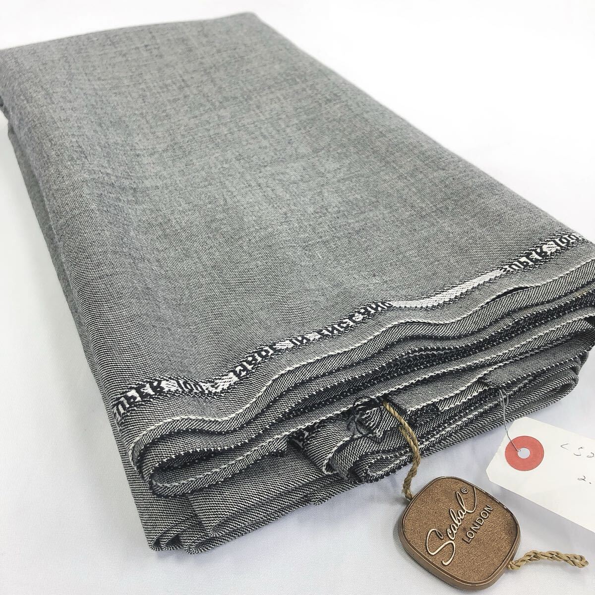 2220221 ⑨/未使用長期保管品 SCABAL スキャバル スーパー SUPER 100'S/スーツ生地 高級生地 英国製 はぎれ 生地 総重量1154g拍卖