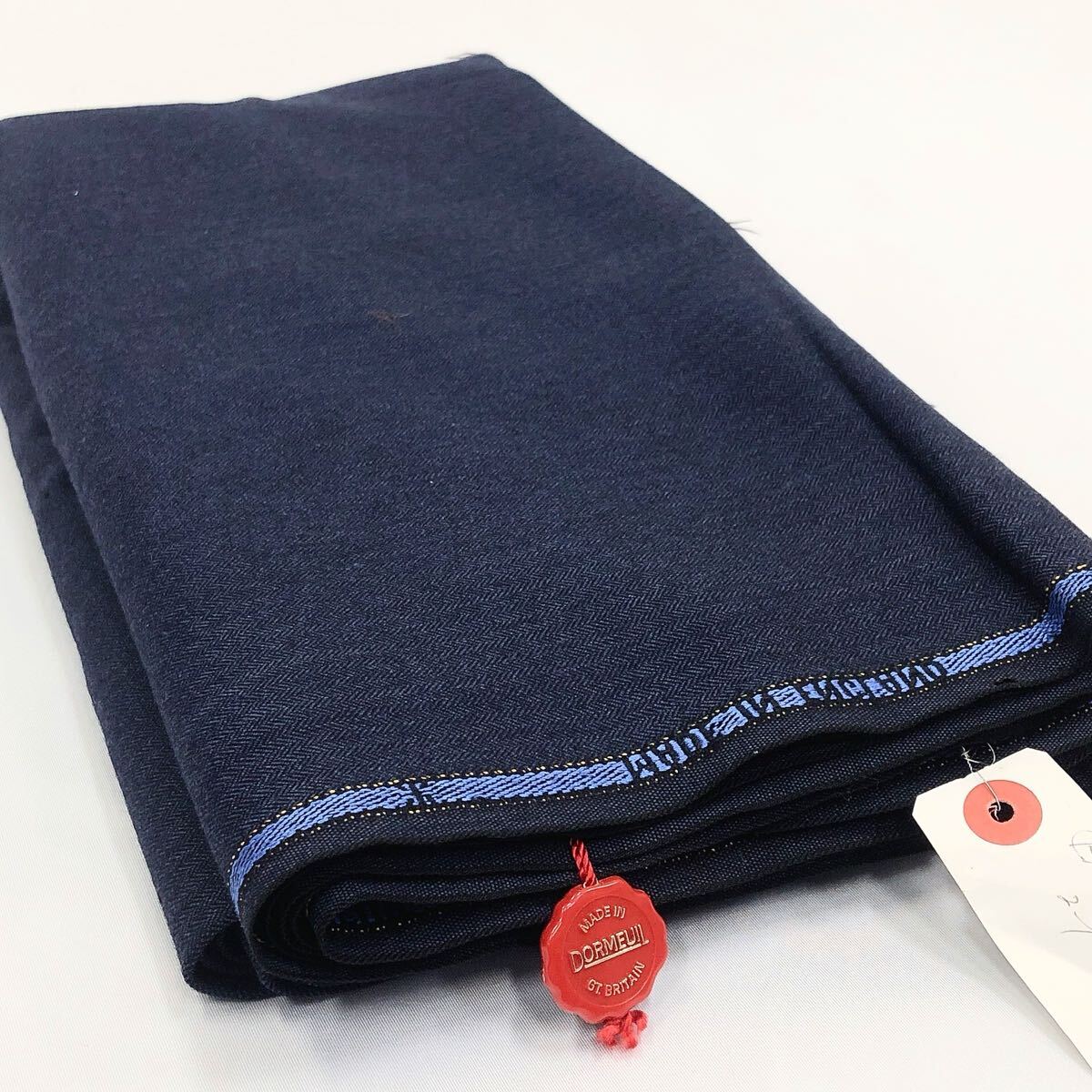 2220221 14/未使用長期保管品 DORMEUIL ドーメル プレミア スーパー 100'S/スーツ生地 高級生地 英国製 はぎれ 生地 総重量1148g拍卖