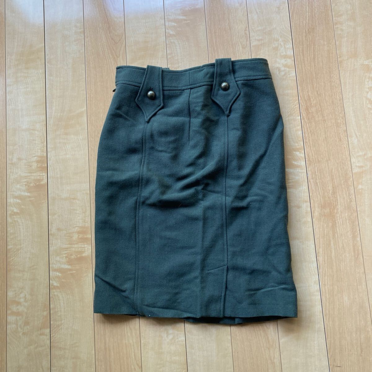 イタリー製 YVES SAINT LAURENT ペンシルスカート レディース カーキ 42110021拍卖