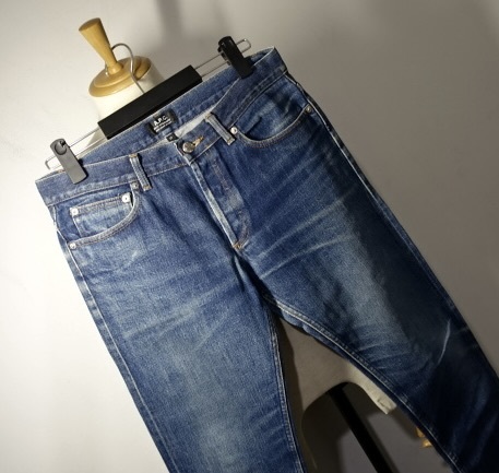 TK 『素晴らしい色落ち』 APC アーペーセー PETIT STANDARD セルビッチデニムパンツ ジーンズ 30拍卖