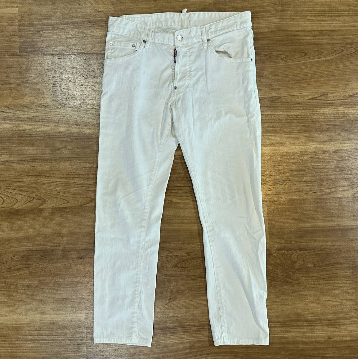 DSQUARED2 ディースクエアード Skater Jean スケーター デニムパンツ サイズ48 ホワイト コットン ボタンフライ スリム ストレッチ メンズ拍卖