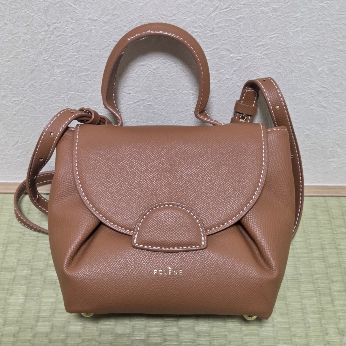 新品同様 POLENE 2WAY ポレーヌ 人気 Numro Un Nano エデションスムースキャメル レザー ショルダーバック ハンドバッグ レディース 高級拍卖