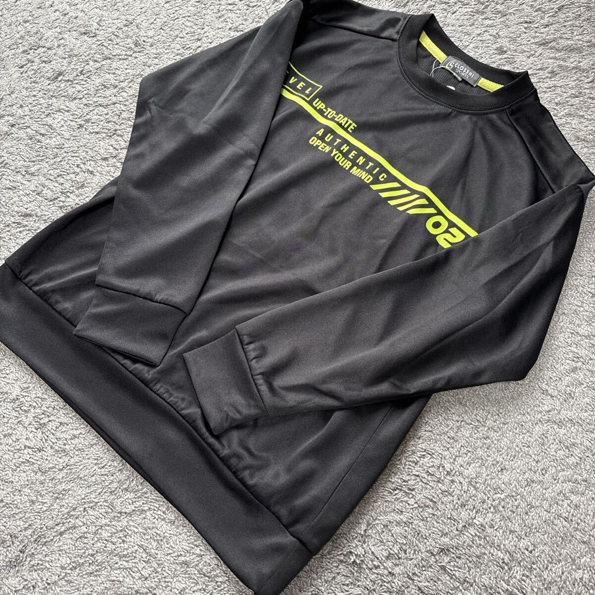 こども服 内側メッシュドライロゴプリント長袖Tシャツ黒 140 ゆうパケット配送可能 新品 未使用 51拍卖