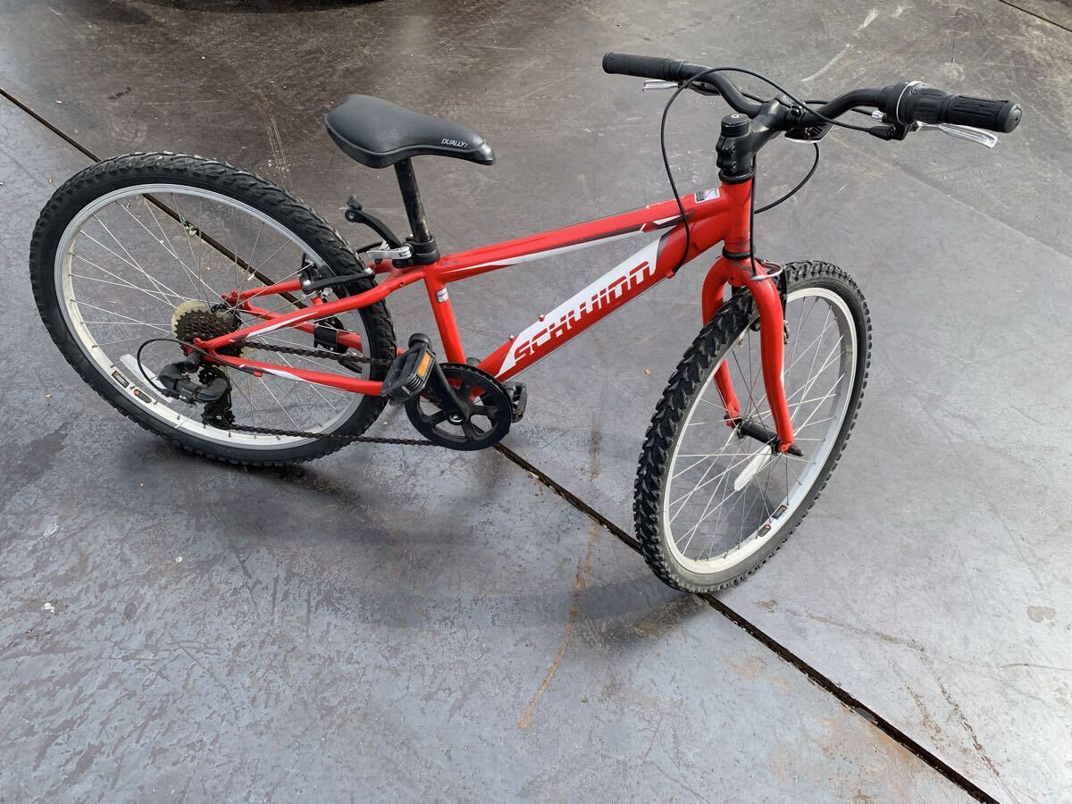 子供用自転車 24インチ 7速 引き取り可能です拍卖