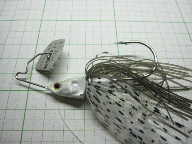 バスパズル スピナーベイト チャターベイト 実測15g拍卖