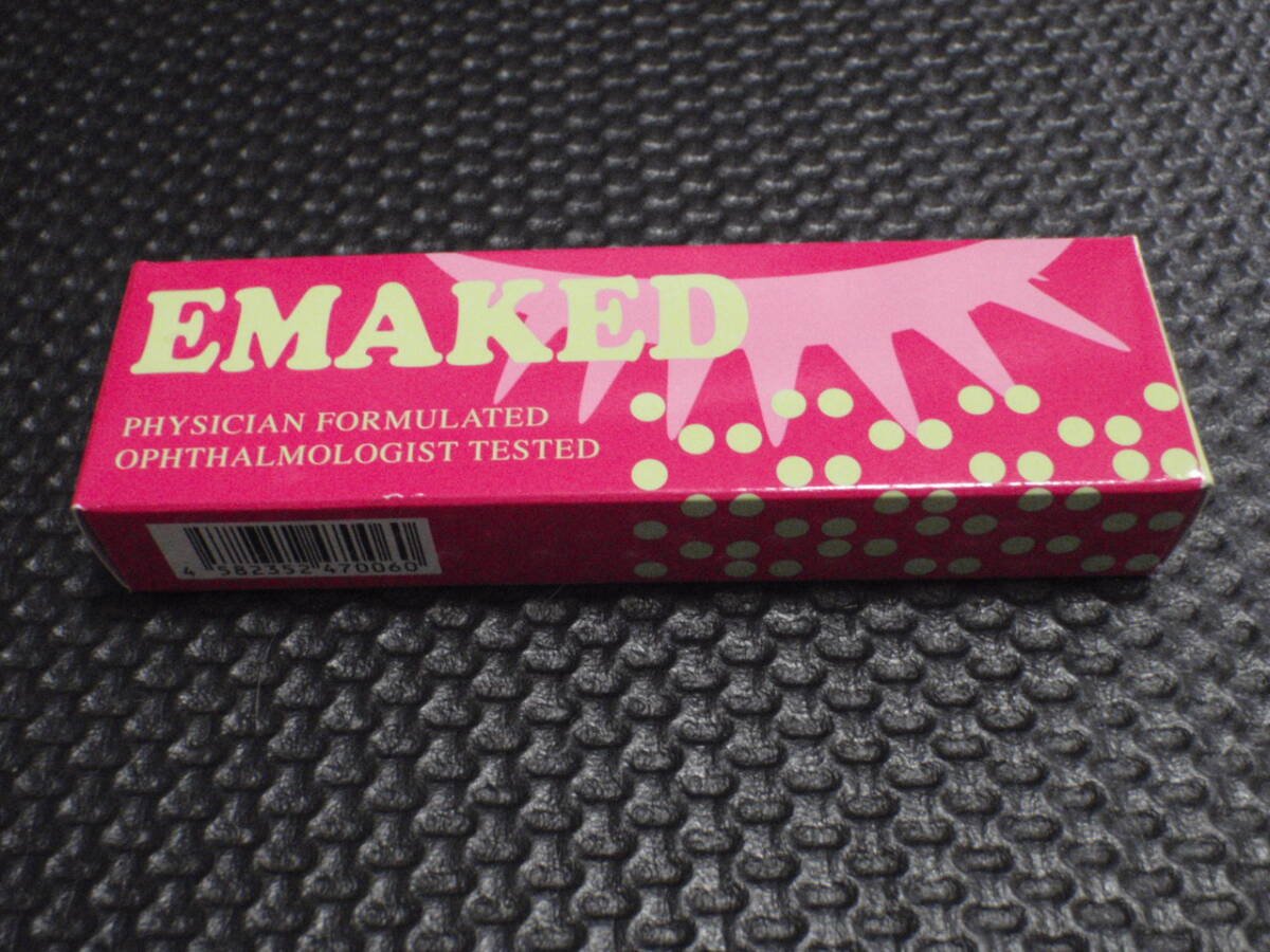 EMAKED エマーキット まつげ/まゆげ用美容液拍卖