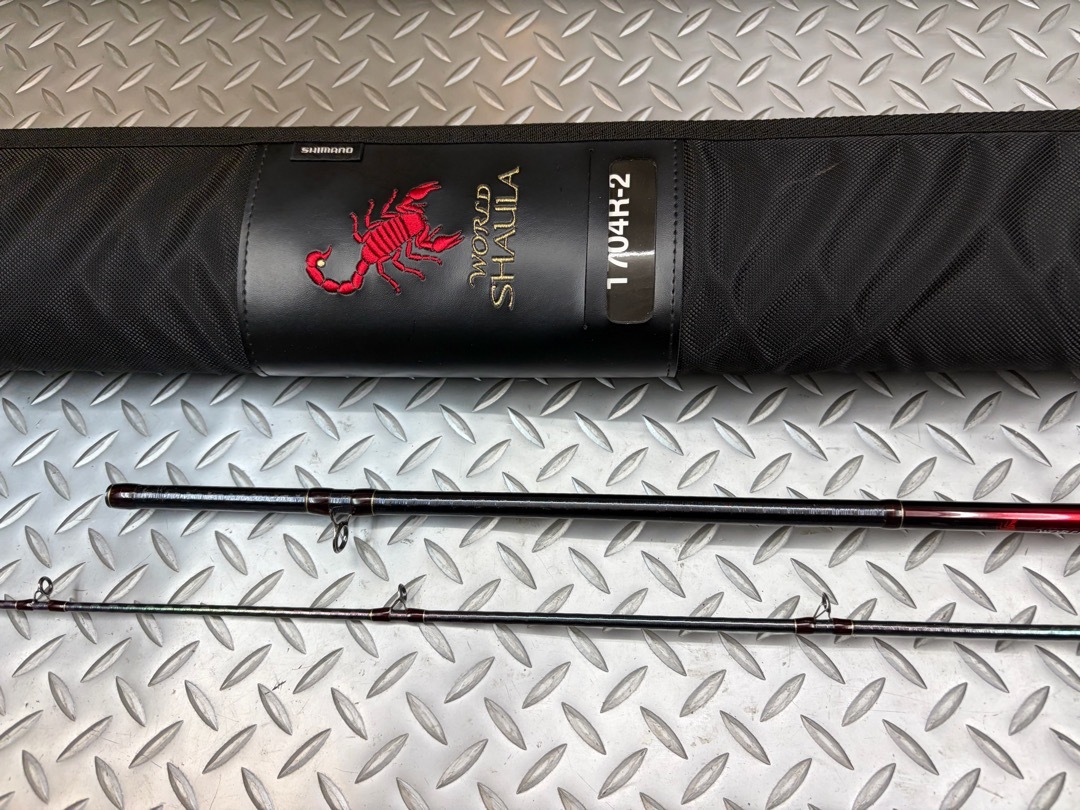 ■シマノ ワールドシャウラ 1704Rー2 中古■拍卖