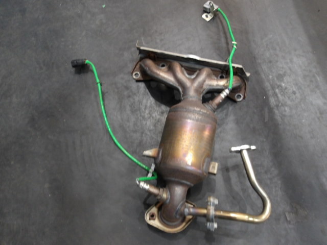 5AA-ZC53S スイフト エキマニ 触媒 フロントマフラー 中古 ジャンク品 送料込み拍卖