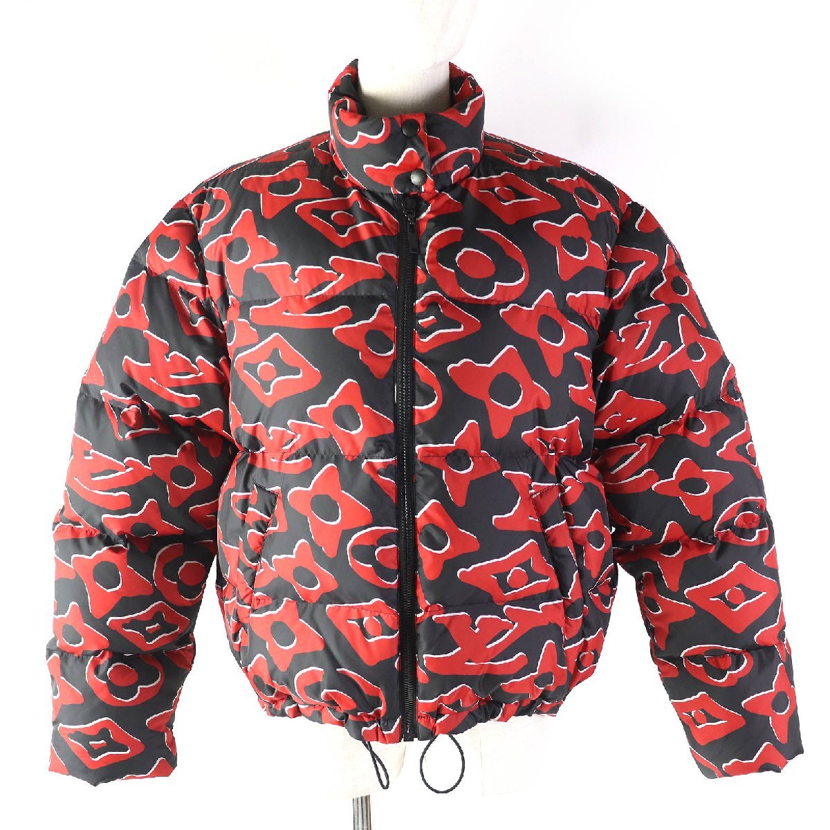 極美品△ルイヴィトン ウルス フィッシャー 21SS 1A8B3X タフテッドモノグラム ハイネック ダウンジャケット 赤 黒 36 伊製 正規品拍卖