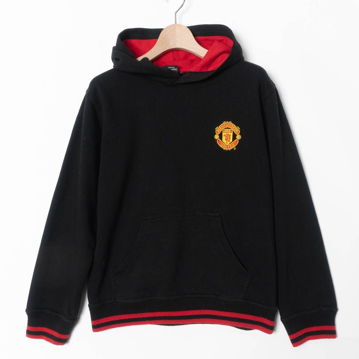 MANCHESTER UNITED マンチェスターユナイテッド スウェットプルオーバーパーカー サイズLB ポリコットン 黒 赤 レディース 裏起毛拍卖