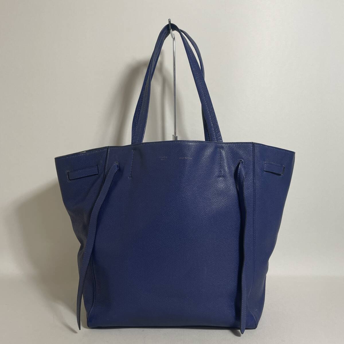 84B81|セリーヌ カバ ファントム トートバッグ レザー ブルー拍卖