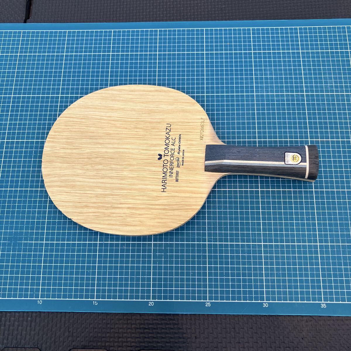 バタフライ 張本智和 インナーフォース ALC 卓球ラケット拍卖