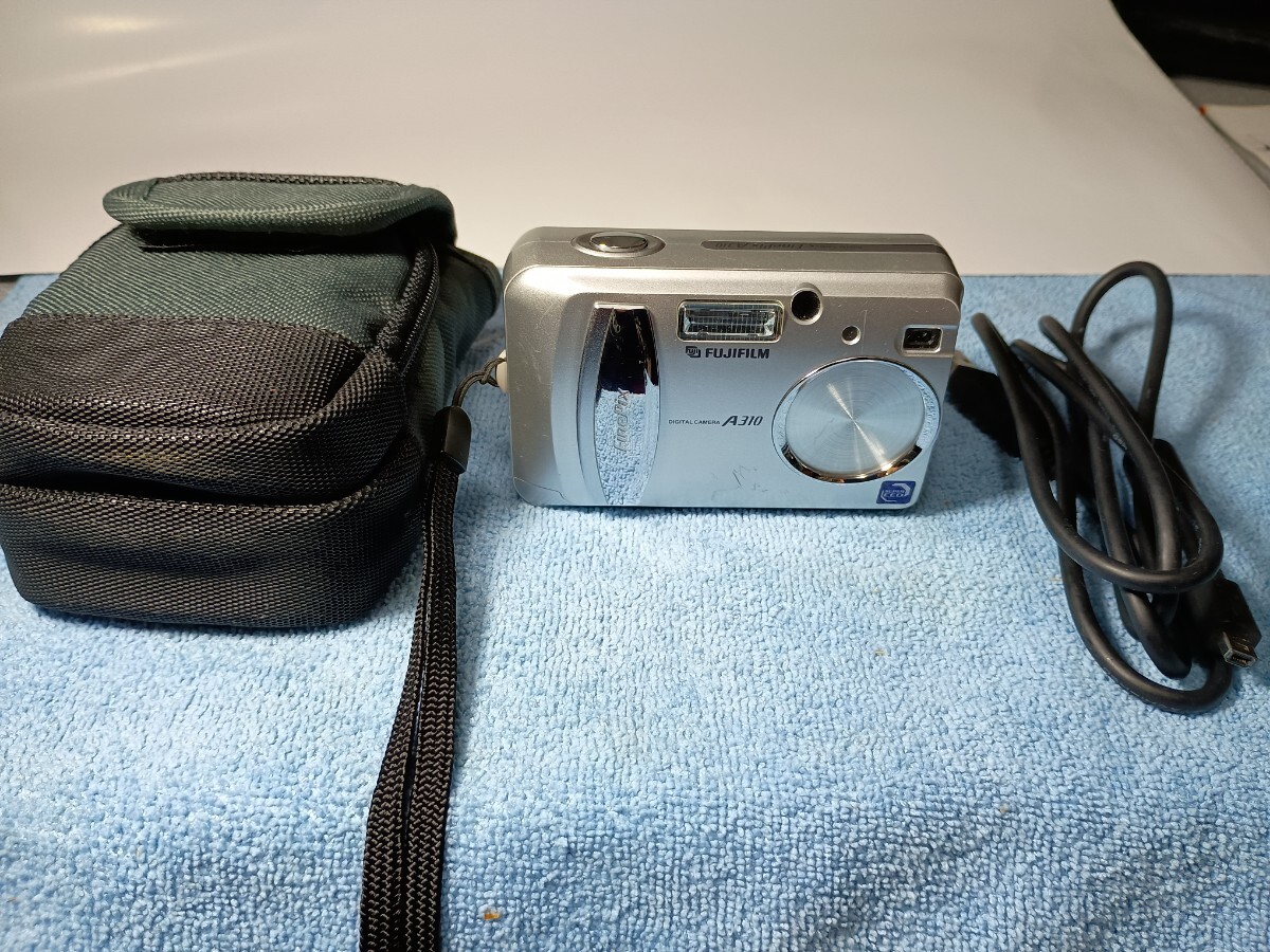 ★FUJIFILM DIGITAL CAMERA A310 富士フイルム デジタルカメラ(送料無料)★拍卖