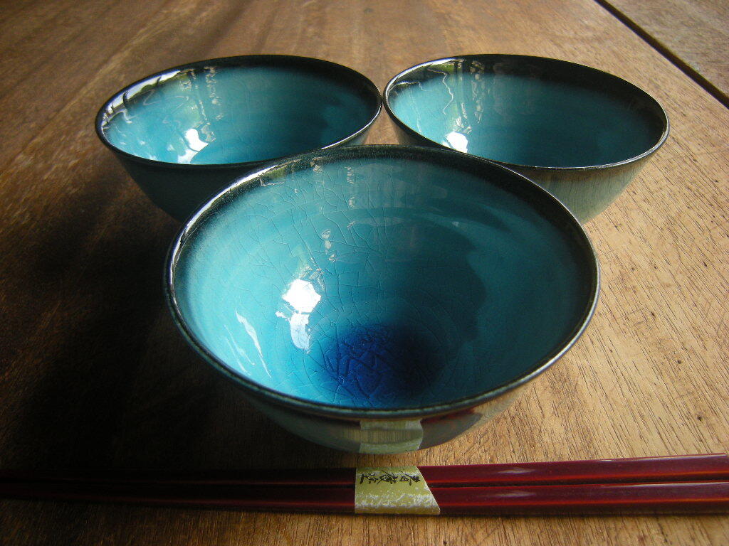 東◎美濃焼【新品*未使用】貫入 トルコ釉 黒渕 ご飯茶碗 飯碗(11.5㎝x6.2㎝)1碗から *高級うつわ*料亭うつわ*こだわりうつわ*拍卖