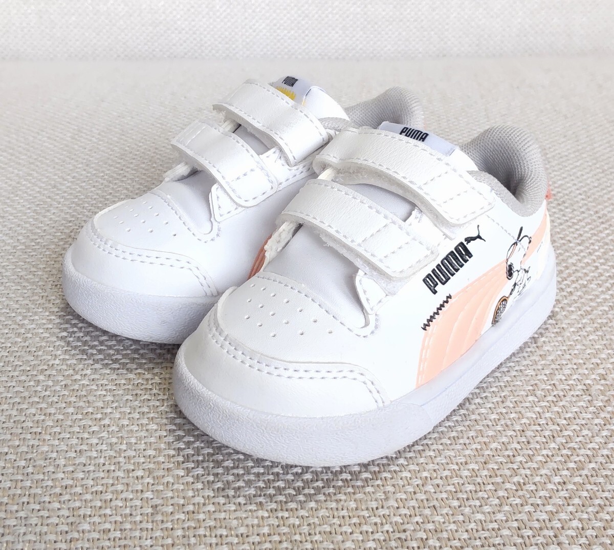 ★極美品★ PUMA×PEANUTS コラボ スニーカー スヌーピー ホワイト 12cm拍卖