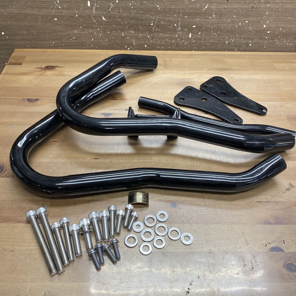# BMW R18 外し エンジンガード拍卖